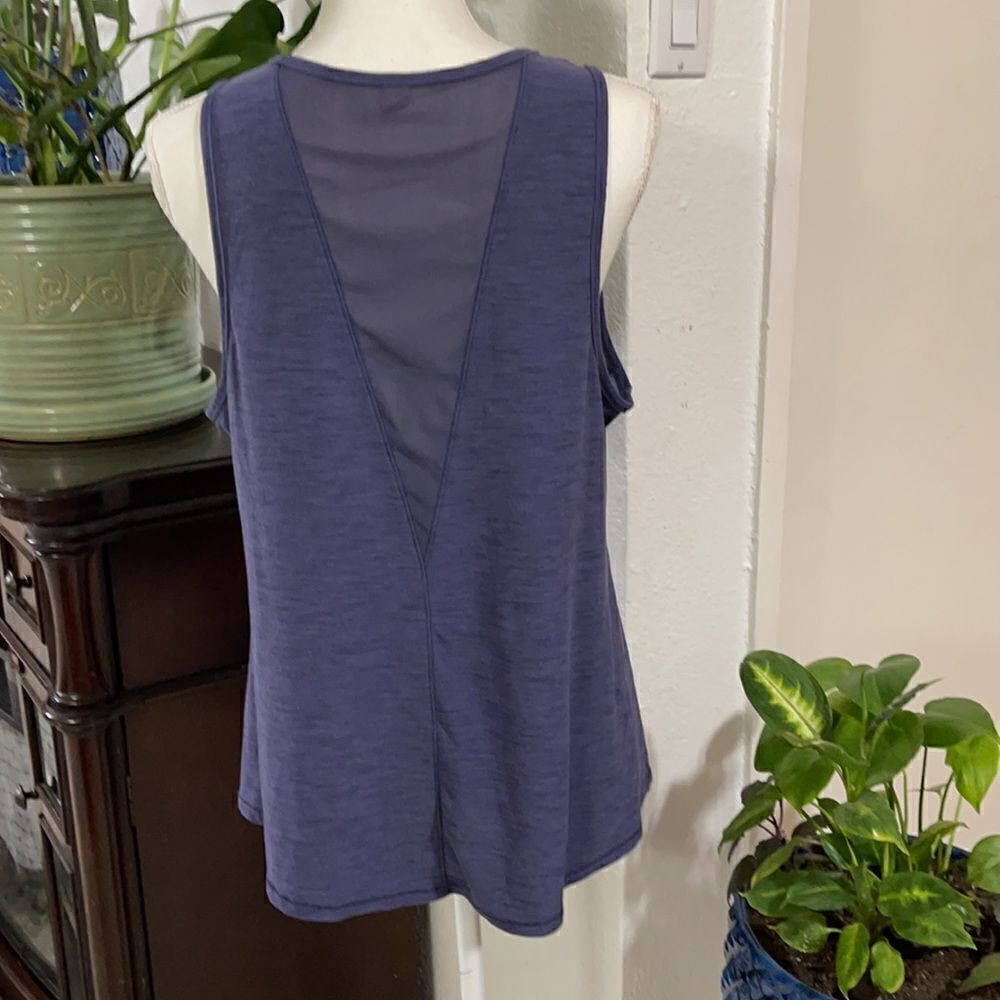 Bundle. Sports Tanks Tops - Picture 2 of 7